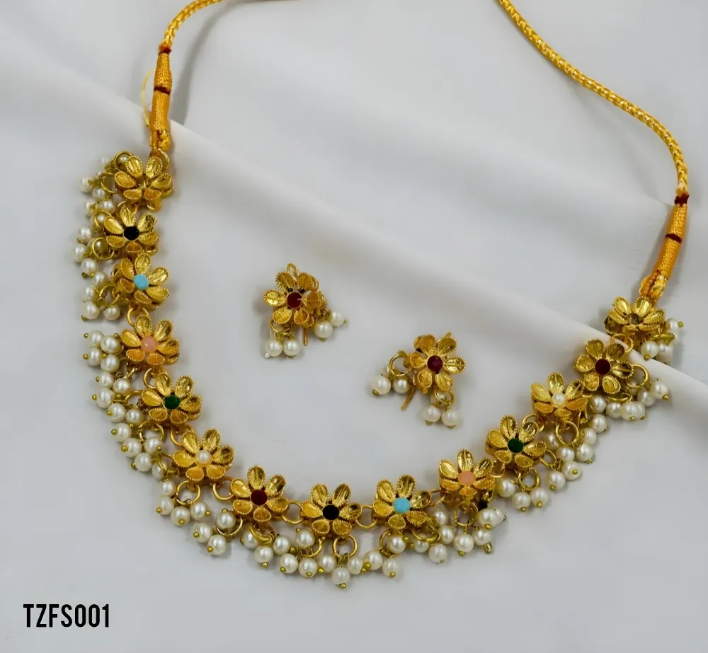 Flower Necklace Set